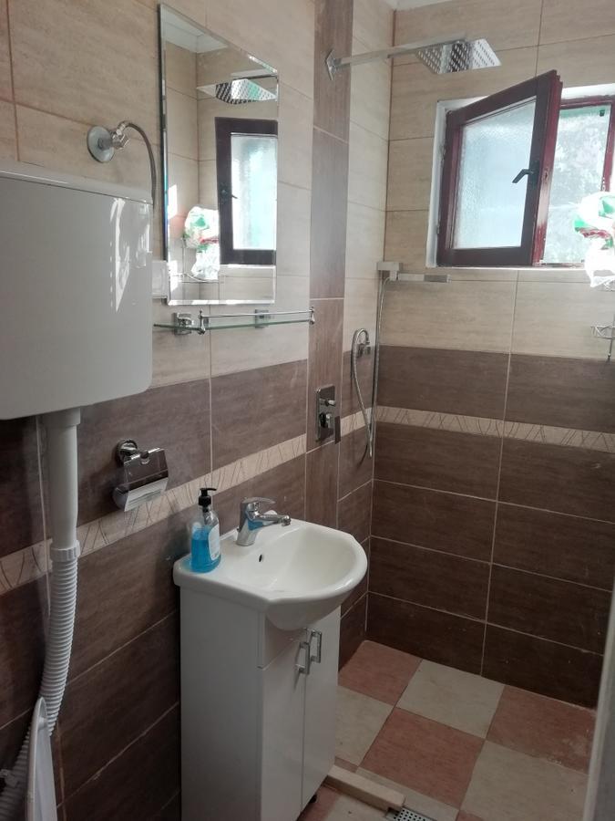 Apartman Holiday Budva Bagian luar foto
